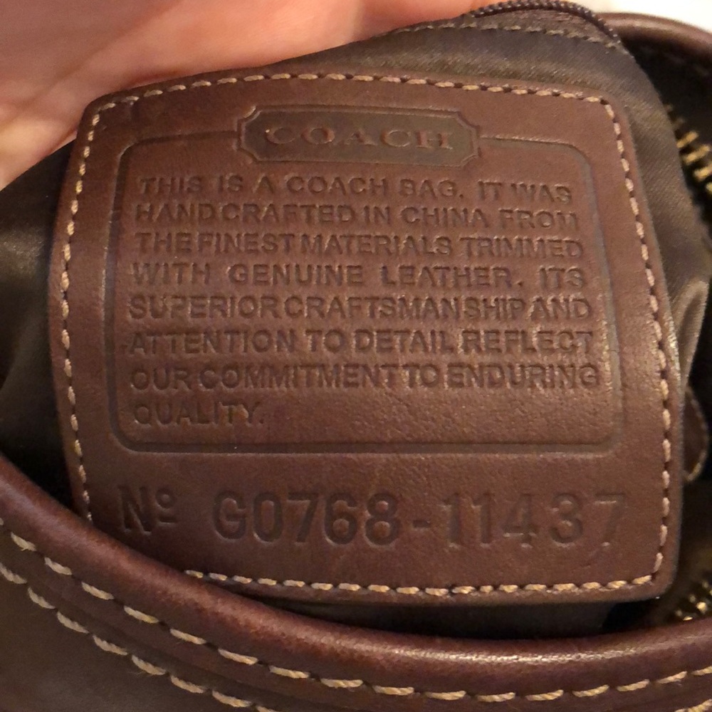 Authentic Coach bucket bag - Picture 3 of 9